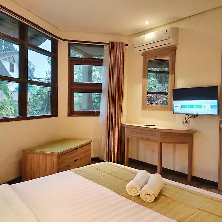 Villa 4-Br Klub Bunga No 8 Batu Malang Exterior photo